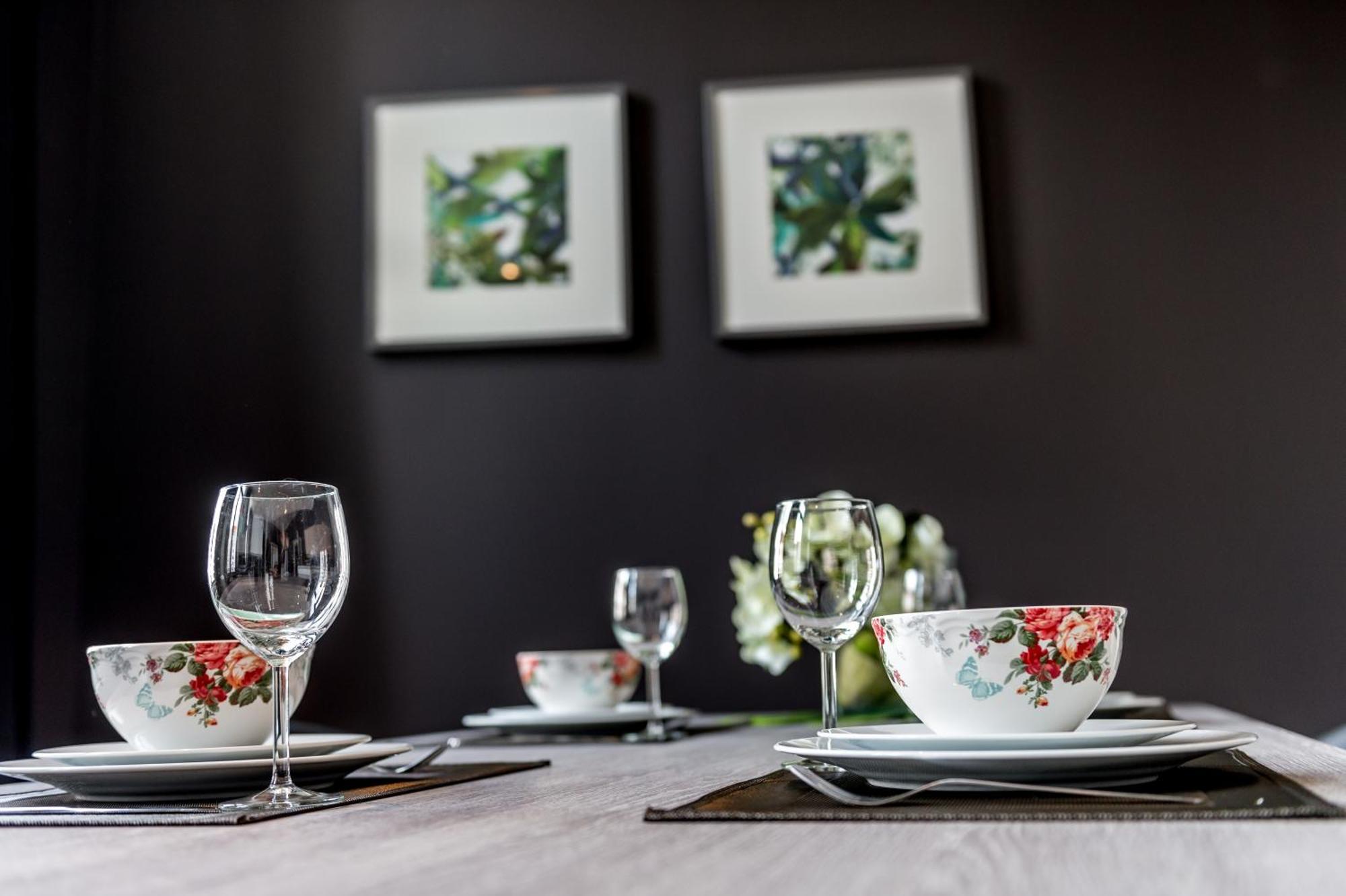 Smartflats Design - Cathedrale Apartment Liege Ruang foto