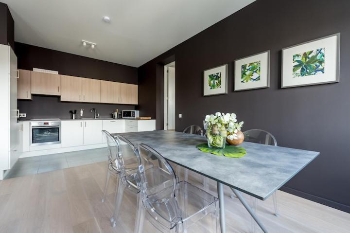 Smartflats Design - Cathedrale Apartment Liege Bagian luar foto